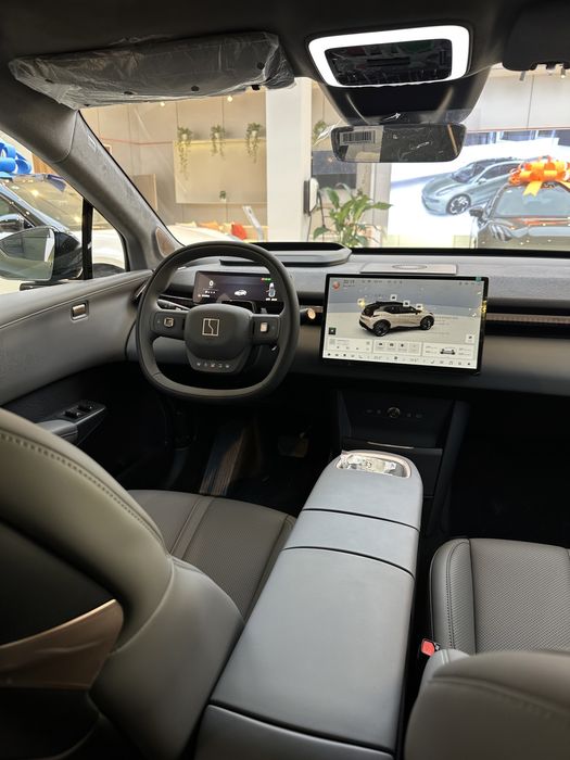 Zeekr X 2025yilgi yangi moshina