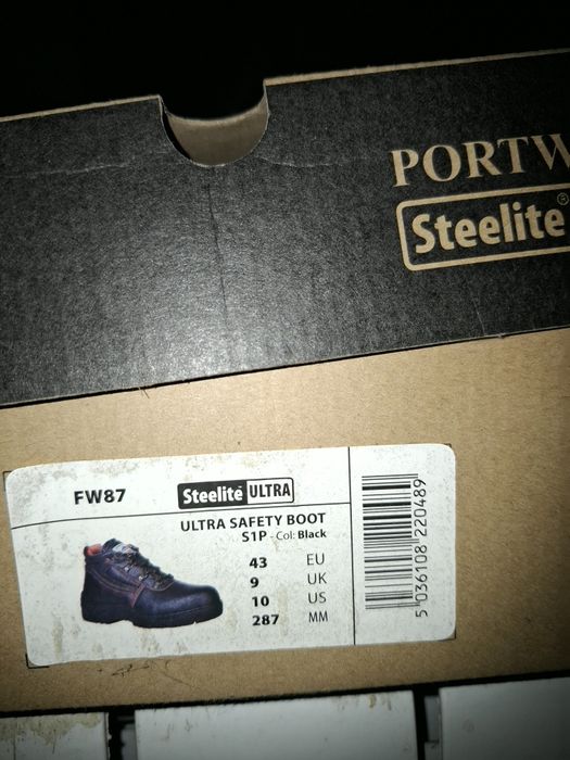 Продавам работни кожени обувки