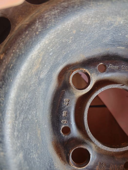 Продам 4 штамповки R 14