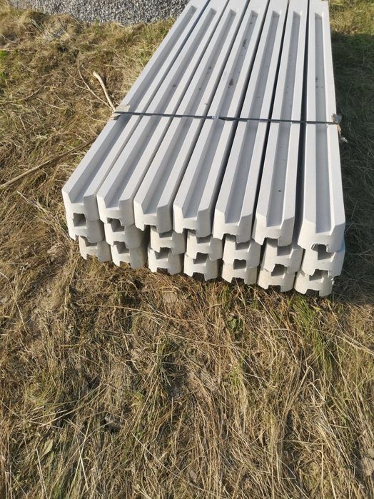 Gard  beton plăci și stâlp Baraolt