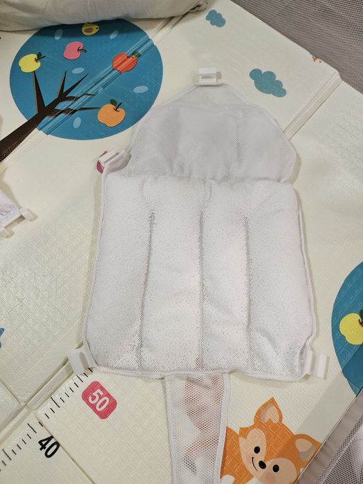 Вана и подложки за вана за бебе