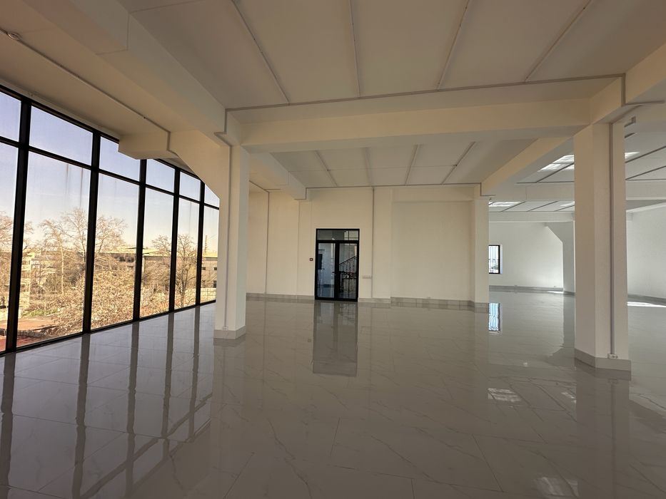 Сдается в аренду под магазин декора, мебели или офис Рынок Жомий