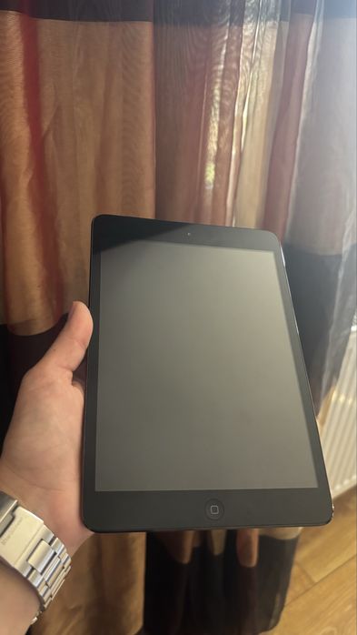 Apple iPad mini A1455 – pentru piese – stare estetică bună