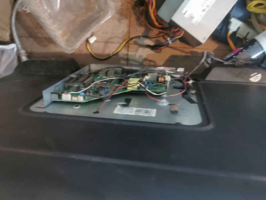 Tv, monitor pentru piese 3 buc, 20 lei toate