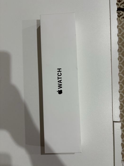 Продам Apple Watch SE 2