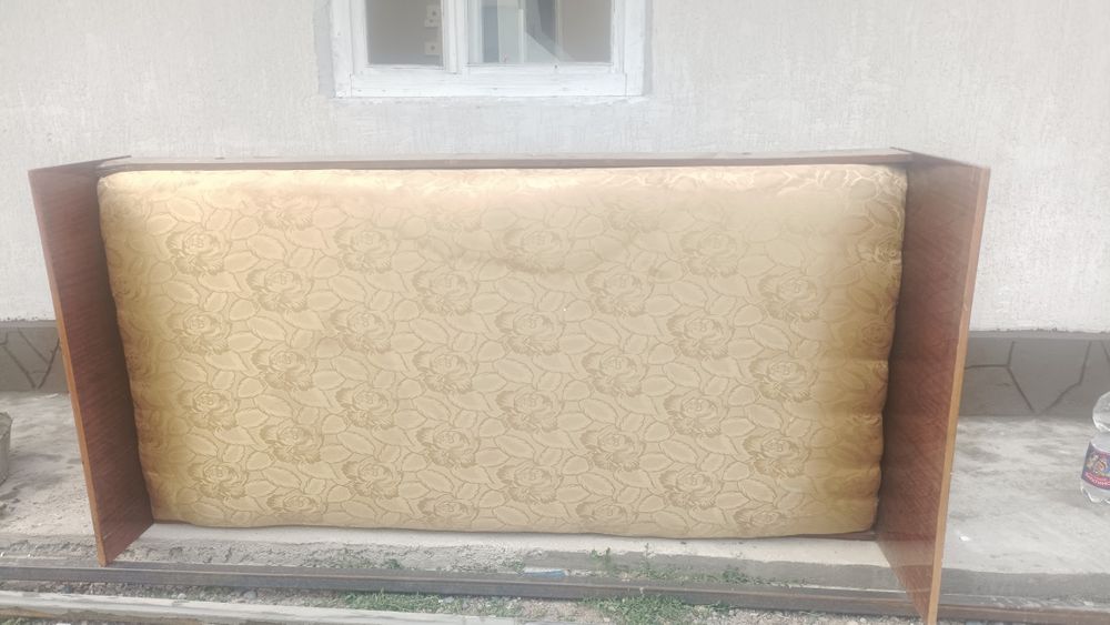 төсек б/у төрт аяғы бар