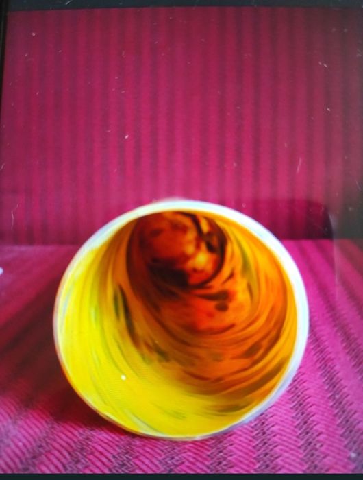 Vaze pentru flori, disign aparte, foarte modern