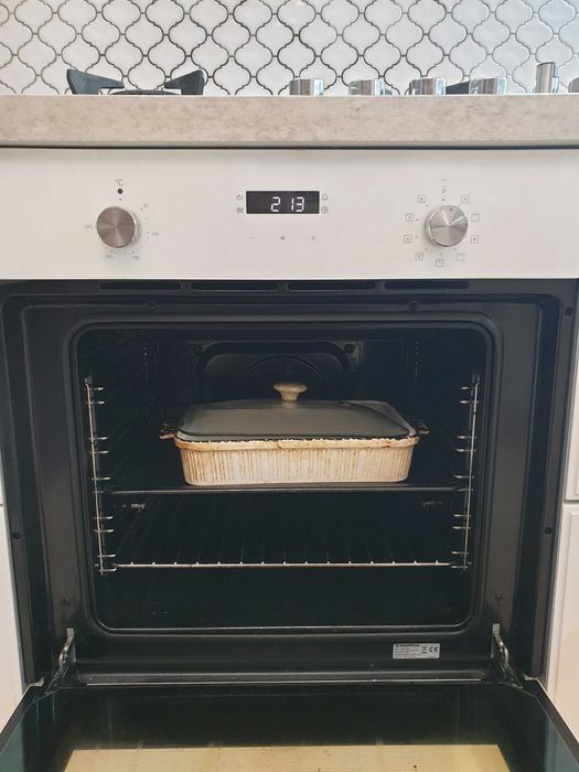 Продам Стиральную машину, газовую плиту, духовку за все 80 тыс тенге.