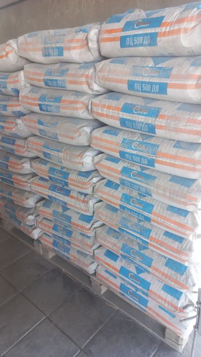 Отсев, Песок, Цемент.