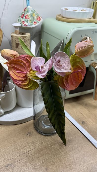 Цветы с вазой стекло  Новое