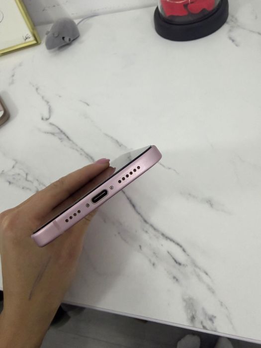 iPhone 15 Plus Roz 128 GB