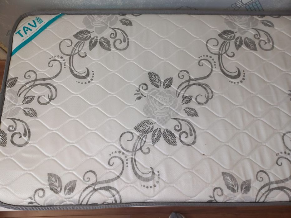 Кровать, мебель нов