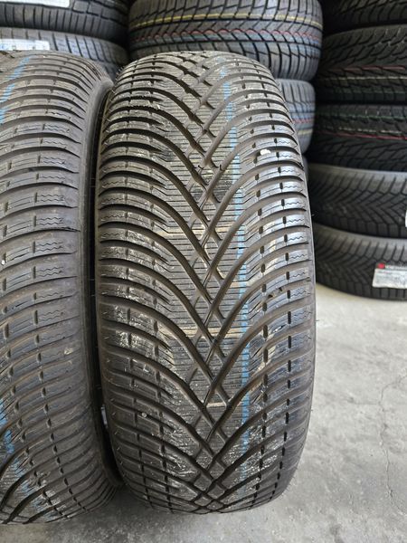 215/65/17 KLEBER 2бр