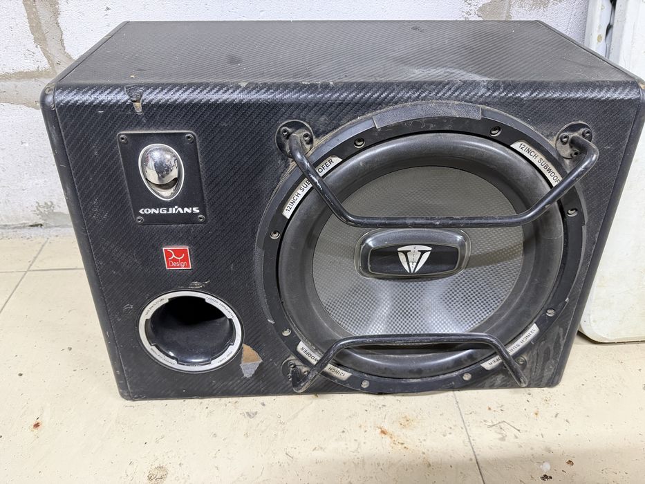 Продам сабуфер рабочий