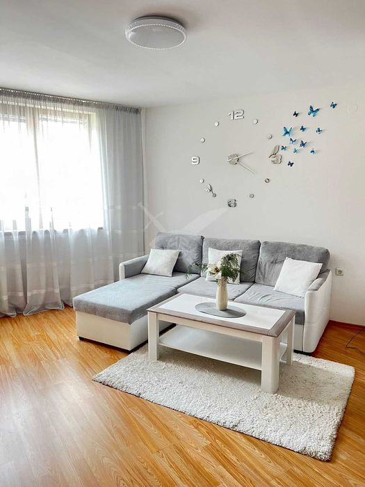 Продава се Двустаен апартамент в Свети Влас - 79 кв.м за 950 €/кв.м - Снимка #2