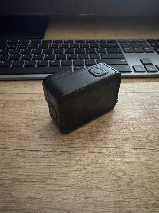 GoPro Hero 12 Black 4 baterii 2 incarcatoare si card 256gb
