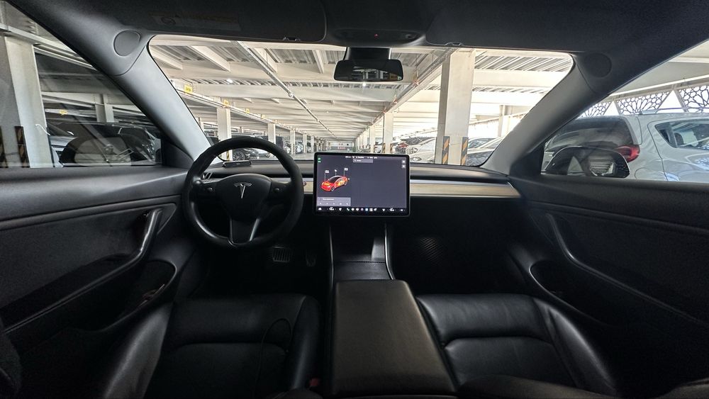 Tesla model 3 dual motor long range