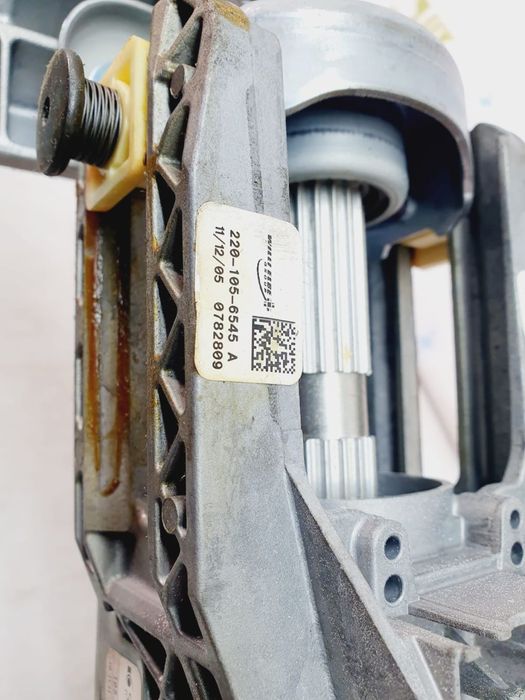 Coloana volan 220-105-6545 6795343 6778135 BMW Seria 5 F11  [din 2009 pana  2013]