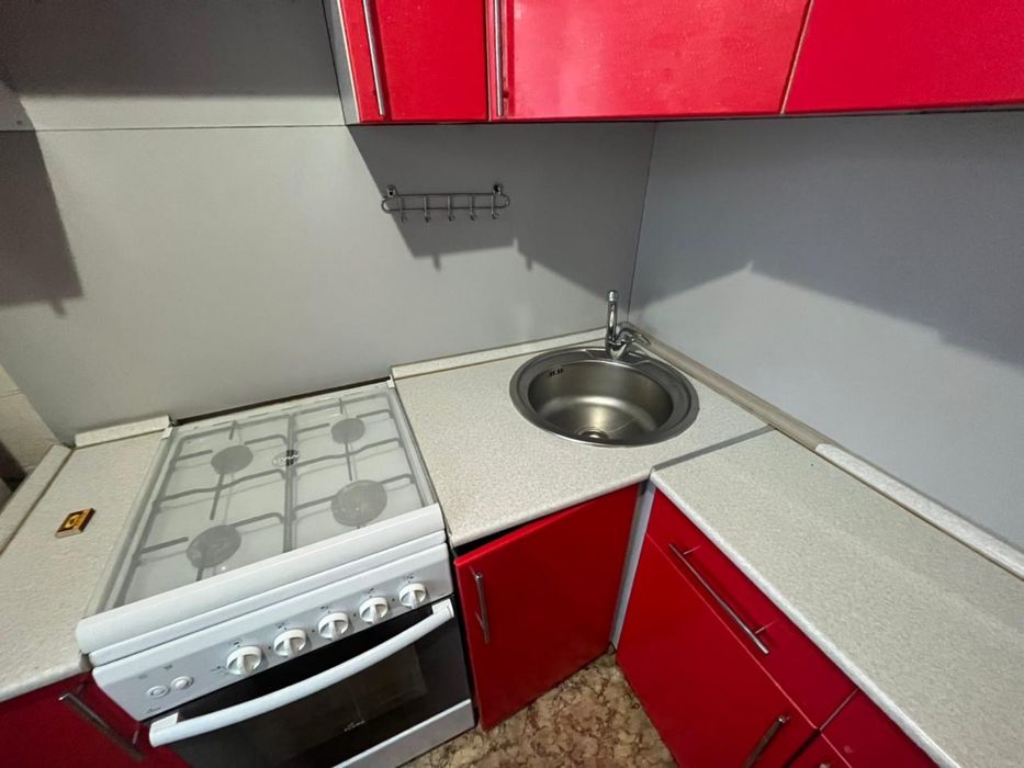 Срочно 1 ком.кв район Атлантиды