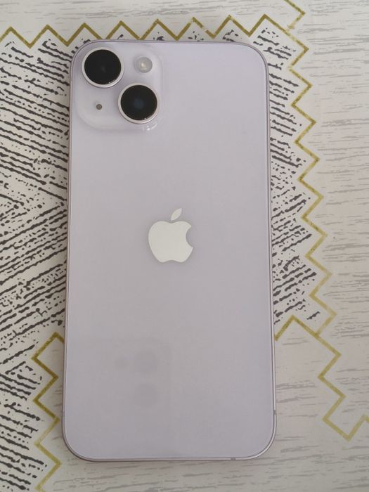 IPhone 14  в хорошем состоянии