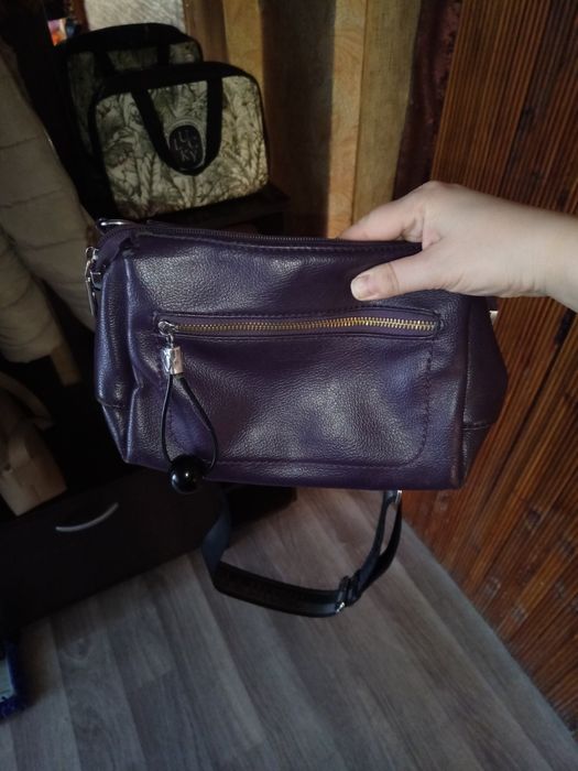 Продам женскую сумку