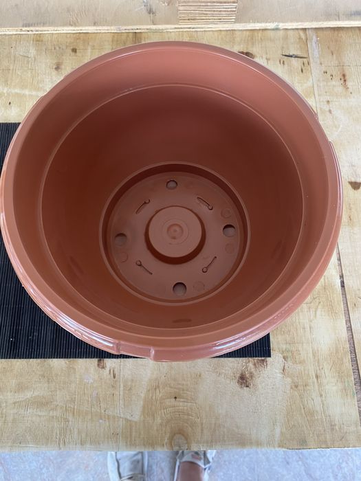 Ghiveci din plastic cu farfurie diam 27 cm