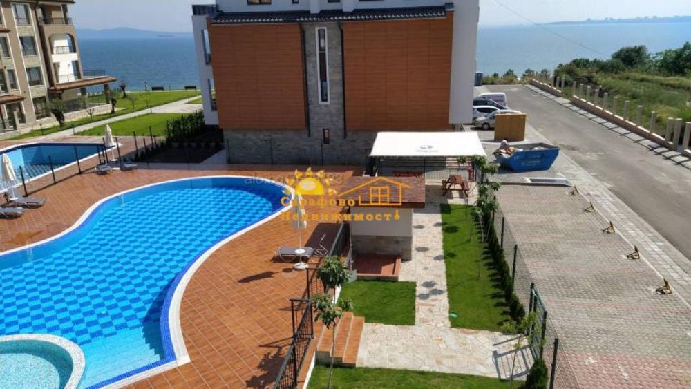 Дава се под наем Двустаен апартамент в Бургас, Сарафово - 64 кв.м за 398.82 € - Снимка #3