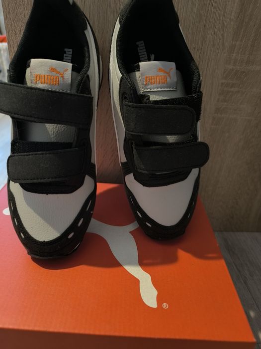 Чисто нови детски маратонки