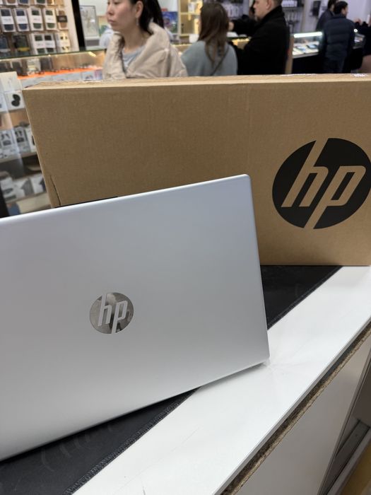 Hp laptop 15-fc0124nia