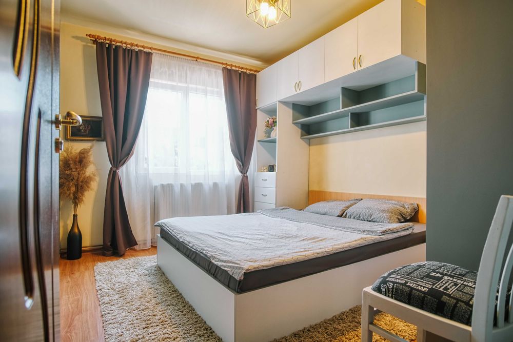 Inchiriez 4 camere decomandate • 80 mp • 2 băi • Mănăștur