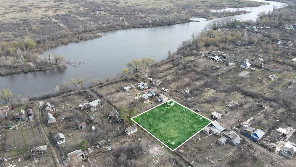 Продам дачный участок