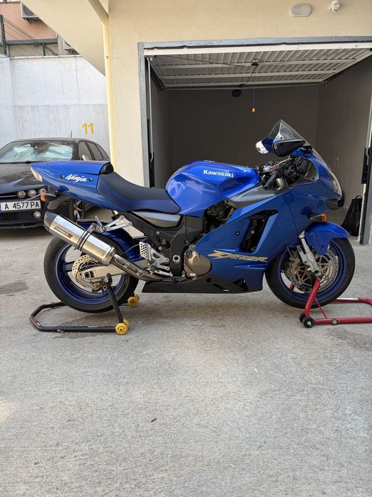 Kawasaki Ninja ZX-12R