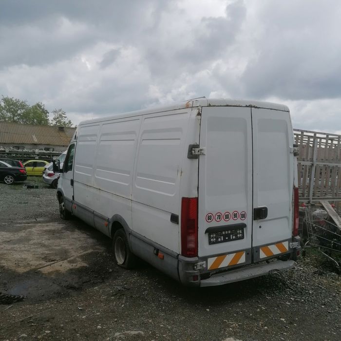 Dezmembrari  Iveco DAILY 3  1997  > 2007 35 S 11,35 C 11 (A2FC13AA, A