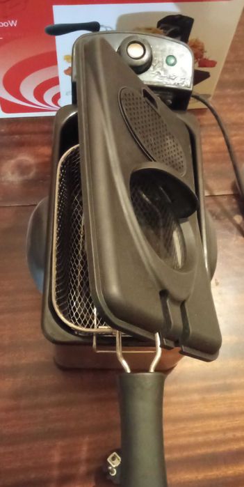 Фритюрник  Crown