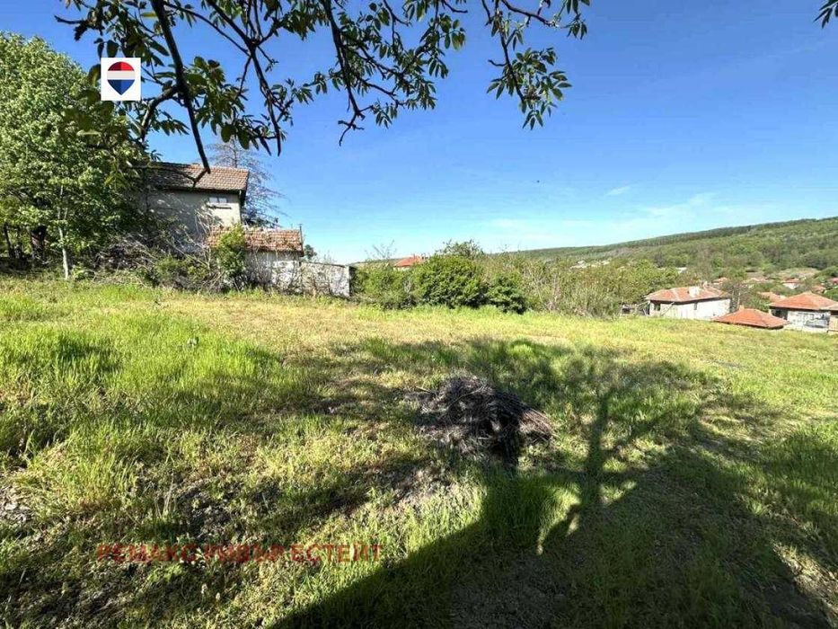 Продава се Парцел в с. Николово, Област Русе - 828 кв.м за 25 €/кв.м - Снимка #2