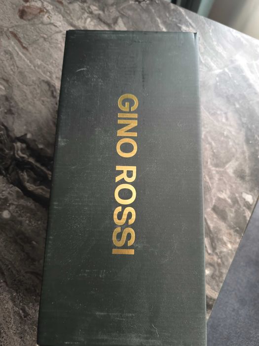 Обувки балеринки Gino Rossi