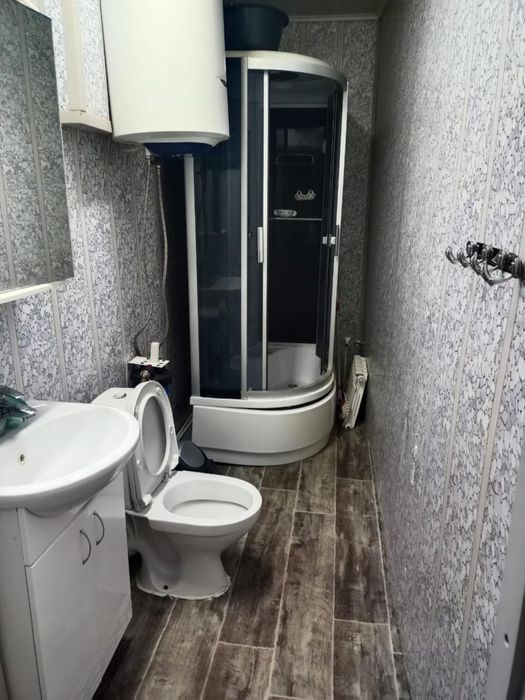 Возьму 2 девушек на подселение в зал )