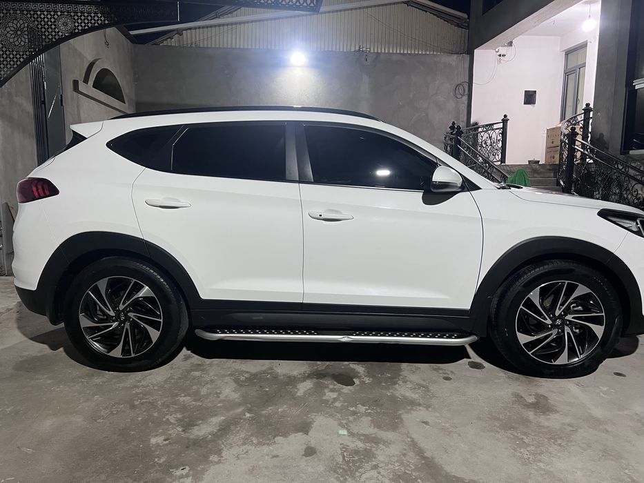 Hyundai Tucson full 2020