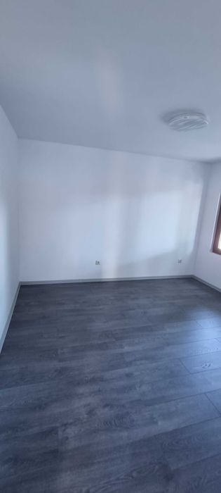 Продава се Къща в Разград, Промишлена зона - Запад - 71 кв.м за 1868 €/кв.м - Снимка #10