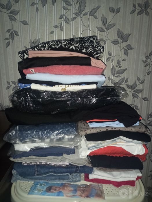 Продаю женскую одежду
