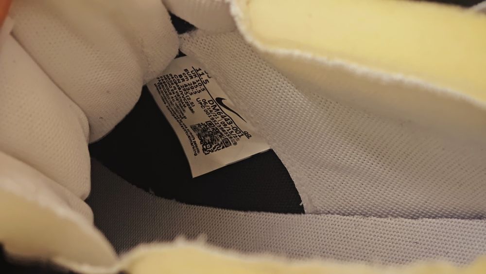 Nike sacai blazer
