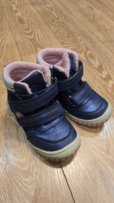 Ботинки весенние 24 размер