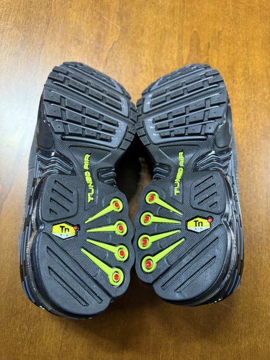 Nike Air Max Plus 42/43/44 noi new