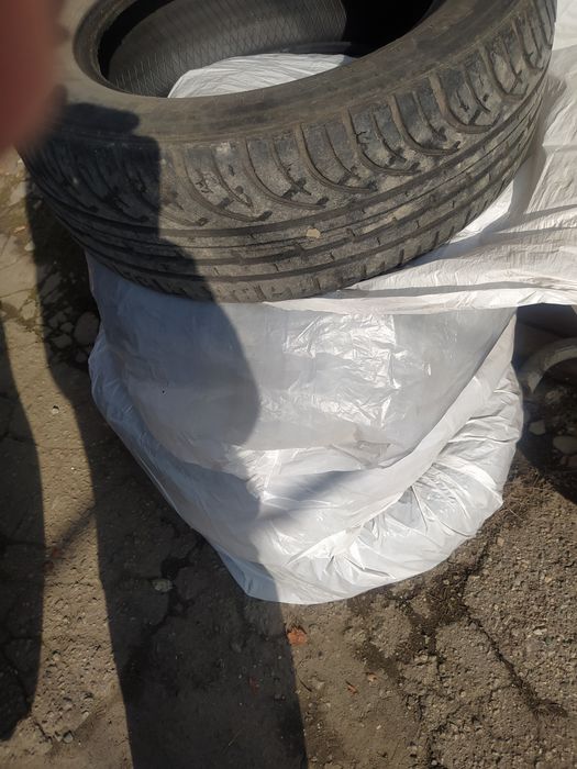 Продам шины R -16