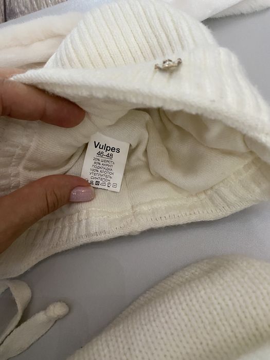 Продам зимнюю детскую шапку со снудом