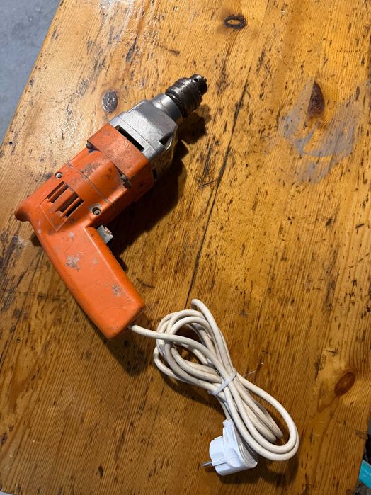 Дрель советский - рабочий