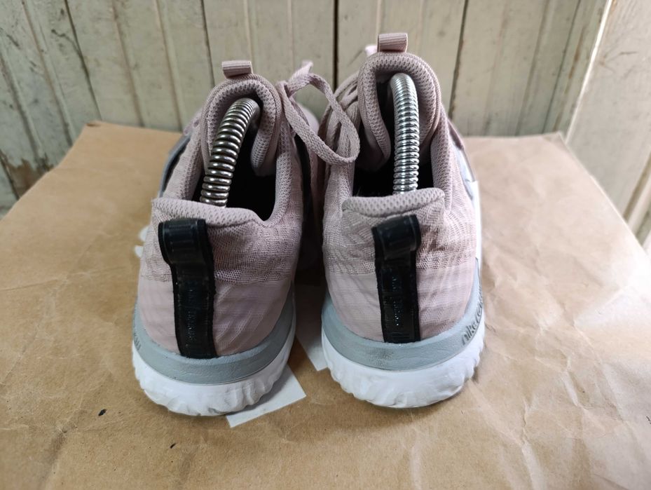 ''Nike In-Season TR 9''оригинални маратонки 40.5 номер