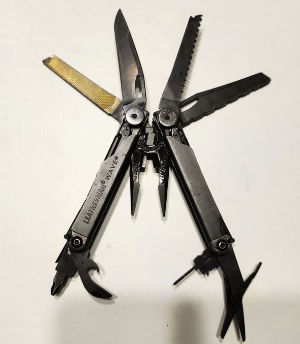 Продаю мультиинструмет