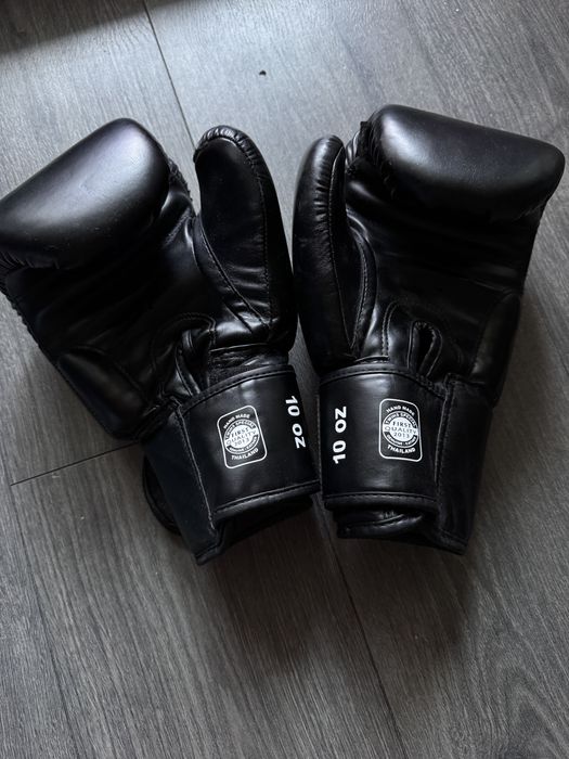 Mănuși de box Twins Special piele negre