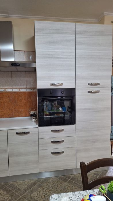 Bucătărie ambalata noua